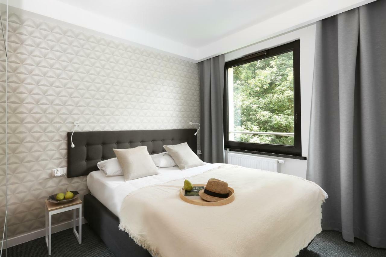 Vrestpoint Apartment
